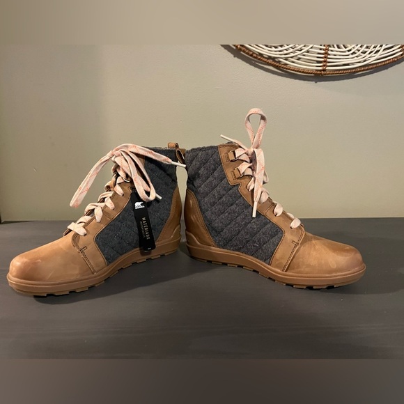 Sorel Evie II Lace Wedge Bootie NEW - Picture 4 of 11